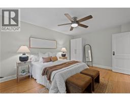 34 STIRLING Avenue N - 17