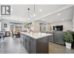 123 TRISTAN Crescent - 14