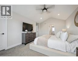 123 TRISTAN Crescent - 23