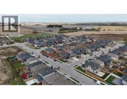 123 TRISTAN Crescent - 44