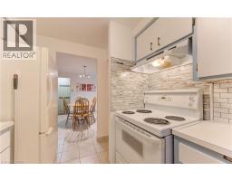 114 SELKIRK Drive - 20