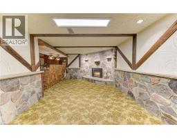 114 SELKIRK Drive - 25