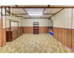 114 SELKIRK Drive - 29