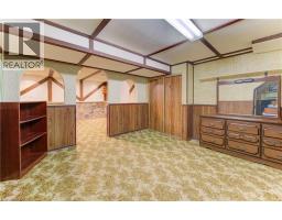 114 SELKIRK Drive - 30