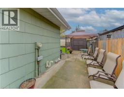 114 SELKIRK Drive - 33