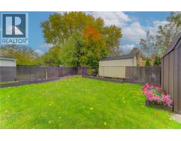 114 SELKIRK Drive - 35