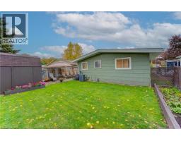 114 SELKIRK Drive - 38