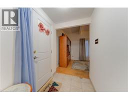 114 SELKIRK Drive - 5