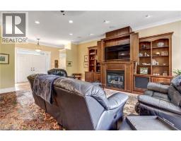 596 LAKEVIEW Drive - 10