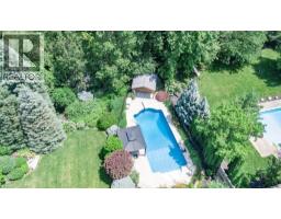 596 LAKEVIEW Drive - 2