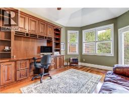 596 LAKEVIEW Drive - 21