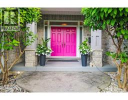 596 LAKEVIEW Drive - 4