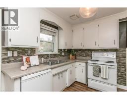 552 COURTLAND Avenue E - 11