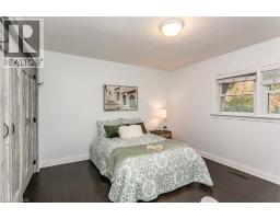 552 COURTLAND Avenue E - 17