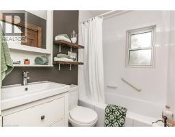 552 COURTLAND Avenue E - 22