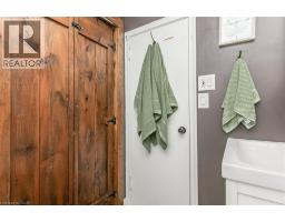 552 COURTLAND Avenue E - 24