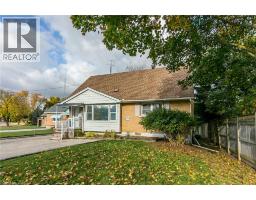 552 COURTLAND Avenue E - 3