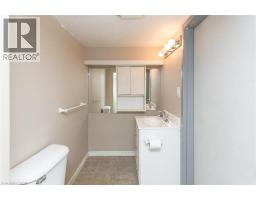 552 COURTLAND Avenue E - 38