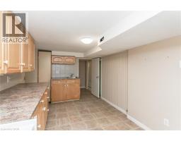 552 COURTLAND Avenue E - 39