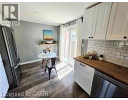 995 ELGIN Street N - 6