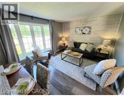 995 ELGIN Street N - 8