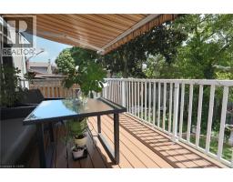 107 ROSENEATH Crescent - 3