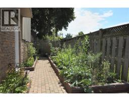 107 ROSENEATH Crescent - 30