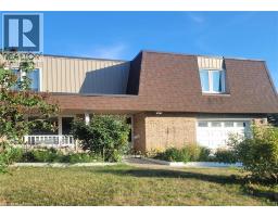 107 ROSENEATH Crescent - 34