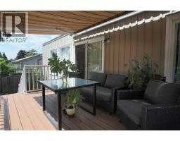 107 ROSENEATH Crescent - 5