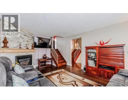 107 ROSENEATH Crescent - 9