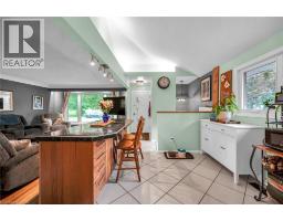 223 BERWICK Street - 15