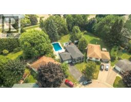 51 SOUTHGLEN Road - 3