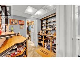 51 SOUTHGLEN Road - 33