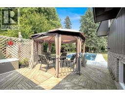 51 SOUTHGLEN Road - 35