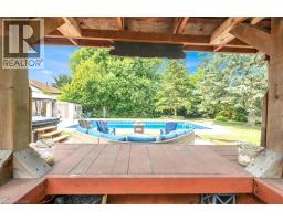 51 SOUTHGLEN Road - 41