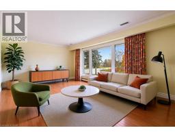 1 MARKETA Crescent - 13