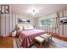 1 MARKETA Crescent - 28