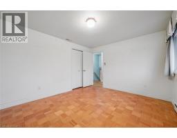 1 MARKETA Crescent - 33