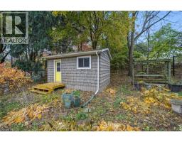 1 MARKETA Crescent - 43