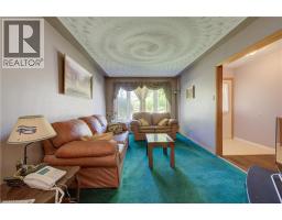 489 NORTHLAKE Drive - 3