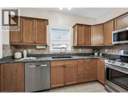 20 OAK Crescent - 16