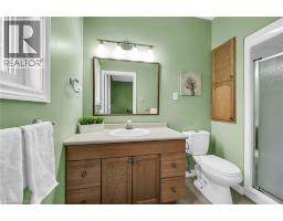 20 OAK Crescent - 23