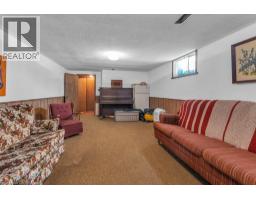 785177 OXFORD RD 33 - 19