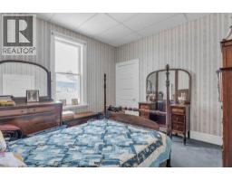 785177 OXFORD RD 33 - 22