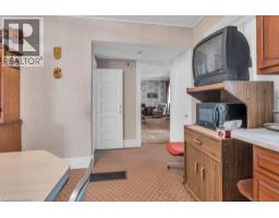 785177 OXFORD RD 33 - 23