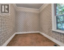 785177 OXFORD RD 33 - 6