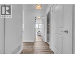 15 GLEBE Street UnitNo. 1414 - 14