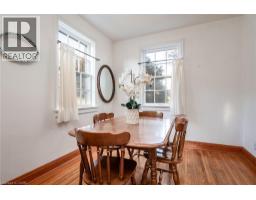 69 FLORAL Crescent - 16