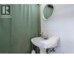 69 FLORAL Crescent - 29