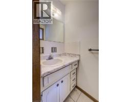 47 ACADEMY Crescent - 16